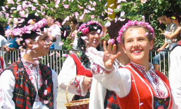 Фестиваль Роз в Болгарии