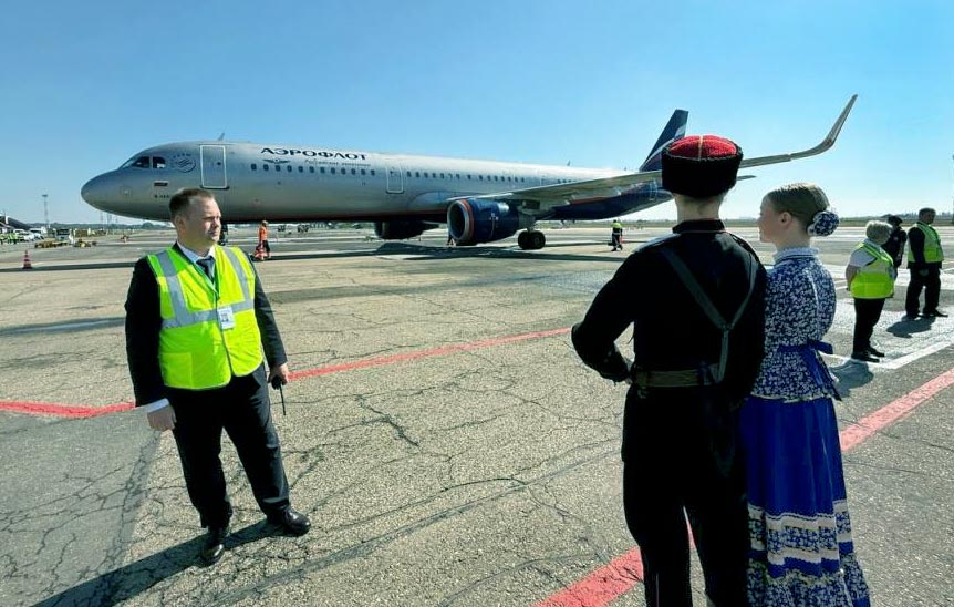Аэропорт в Краснодаре открылся